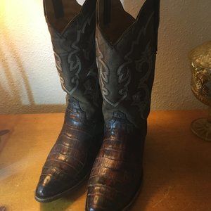 Jb Dillon Reserve Black Cherry Caiman Belly Boots. 8.5 D.